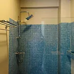 Rex - Bebeka's Hotel