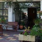 Hotel Rex - Bebeka's