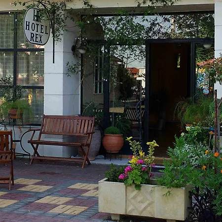 Ξενοδοχείο Rex - Bebeka's